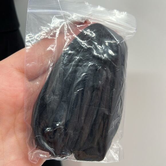 Whisper Women's puff sleeves off-the-shoulder sheath dress - Black - 2 - NWT - Picture 4 of 9